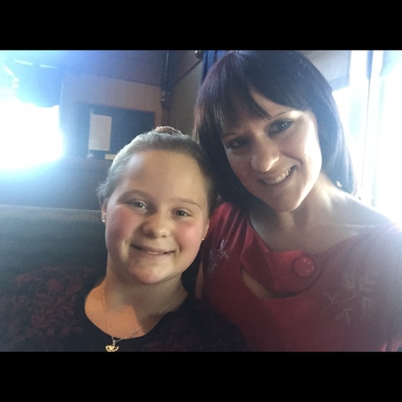 Meet your Posher, Trisha - Picture 1 of 1